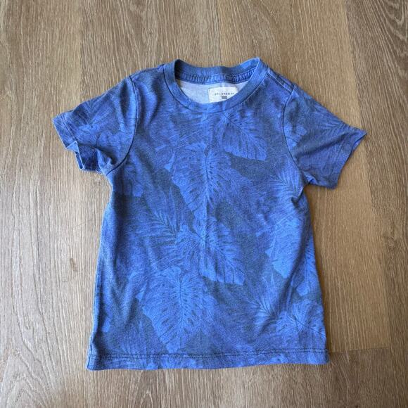 Sol Angeles Other - Sol Angeles T-Shirt - Size 6